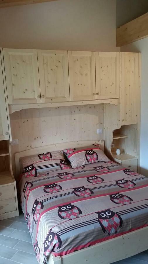 Garni Fobbie Hotel Брентонико Екстериор снимка